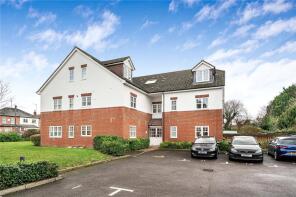 Flat 17, 21 23 Kings Gate, Kingsway, Woking GU21 6JE