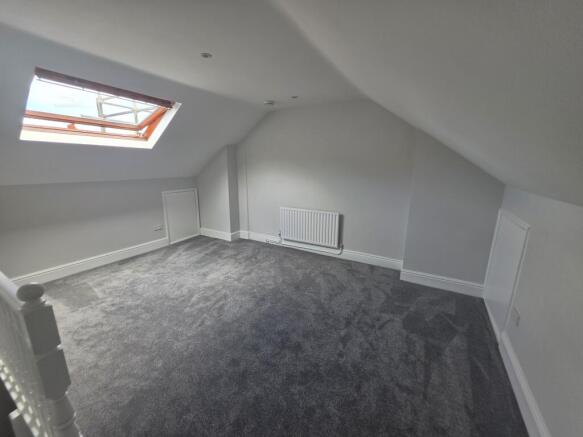 3 bed Terraced to rent Image 11