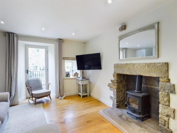 Cosy stove.jpg
