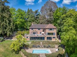 Archways, Three Gates Lane, Haslemere GU27 2LD