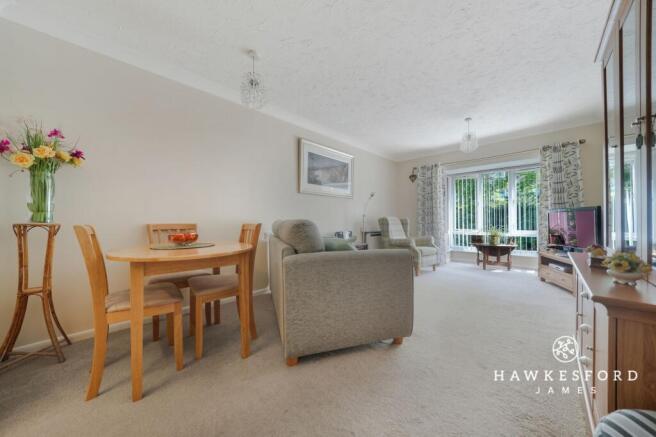 Barkers Court, Sittingbourne - Lounge/diner