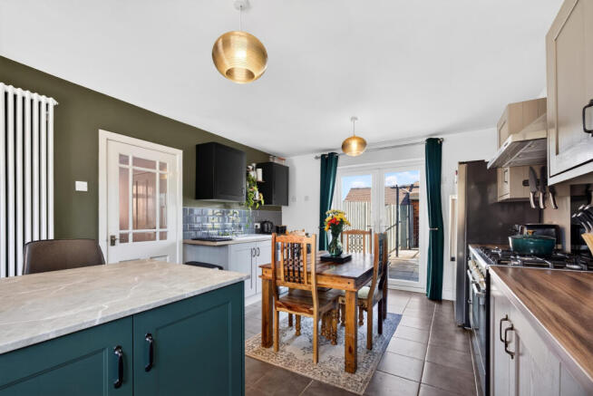 Kitchen Dining Room (2)