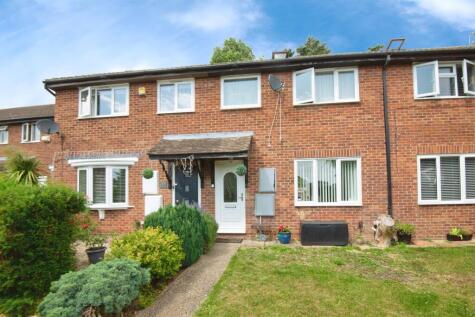 Dunster Gardens, Slough