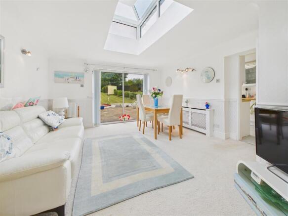 Dining/Sitting Room