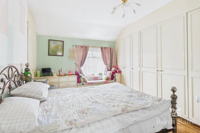 2 bed Semi-Detached for sale Image 7