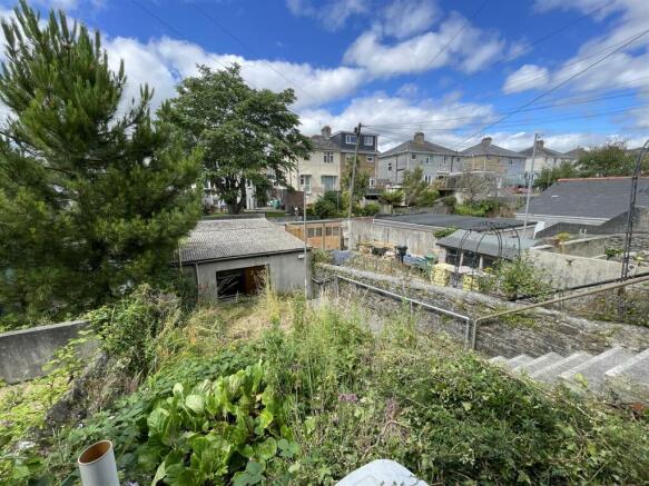 Gifford Terrace Road 68 - Garden.jpg