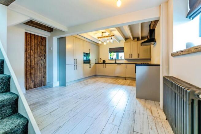 3 bed Cottage for sale Image 6