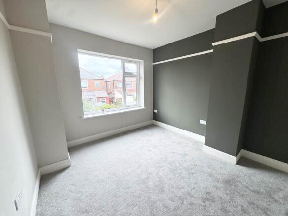 3 bed Semi-Detached to rent Image 10