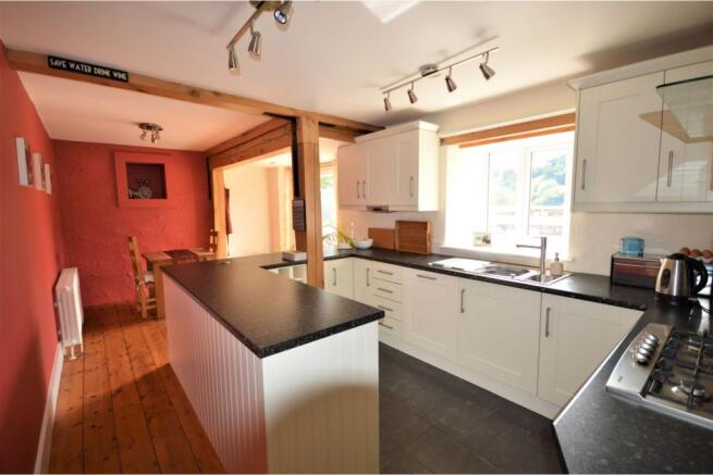 Kitchen/Breakfast