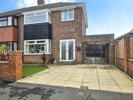 65, Ullswater Avenue, Dewsbury WF12 7PL