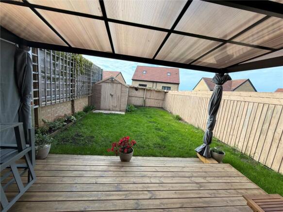3 bed Semi-Detached for sale Image 4