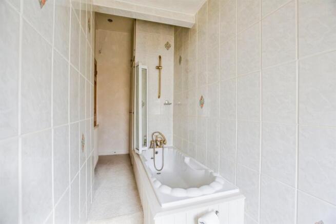 2 bed Terraced for sale Image 12