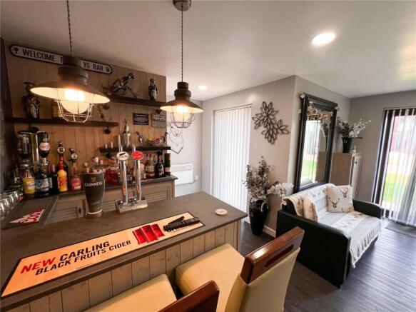 3 bed Bungalow for sale Image 12