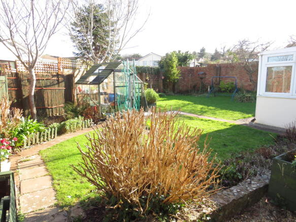 Photo 11