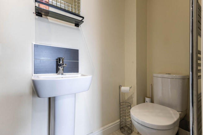 3 bed Semi-Detached for sale Image 11