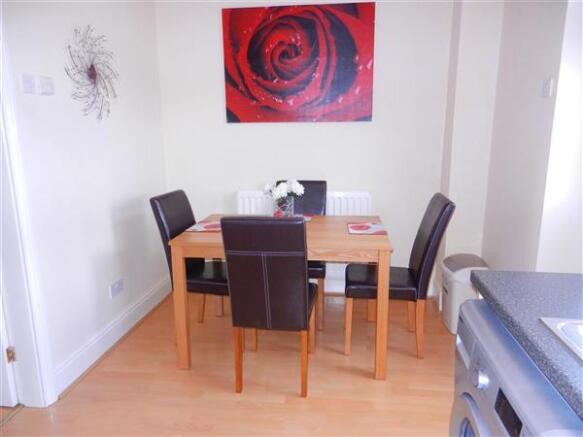 DINING AREA PHOTO