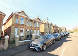 Aurland, Latimer Road, Ryde PO33 1TW