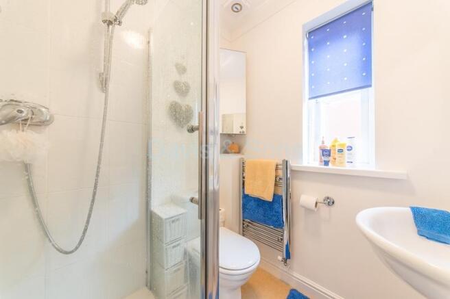 En-suite shower room