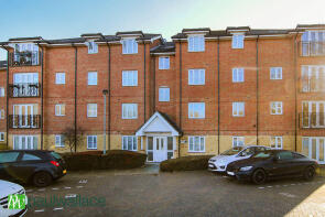 58, Winnipeg Way, Broxbourne EN10 6FH