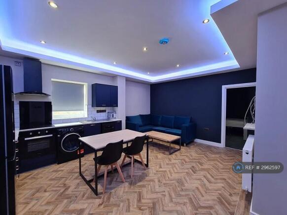 Kitchen Lounge Area