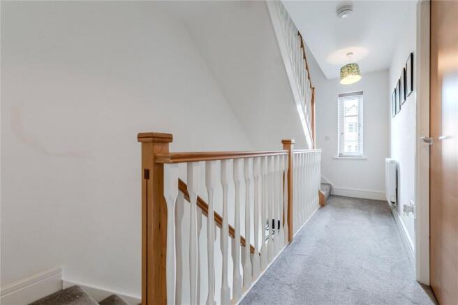 3 bed Semi-Detached for sale Image 7