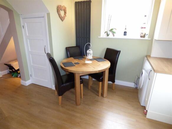 KITCHEN/DINER