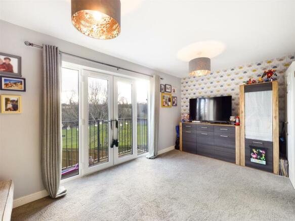 Sitting Room/ Dining
