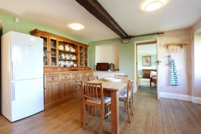 Kitchen Diner2.jpg