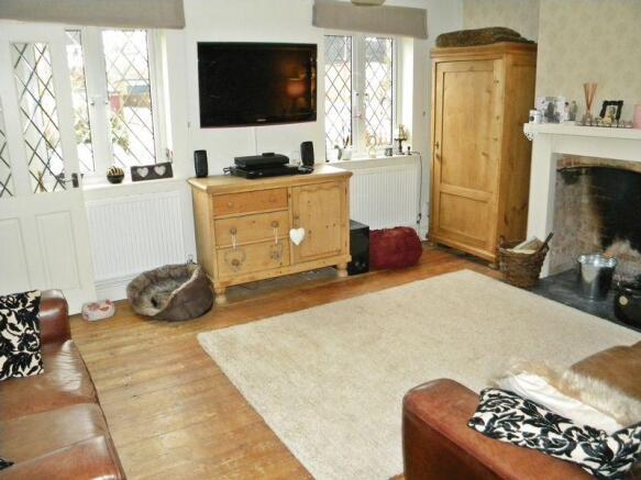 Photo 10