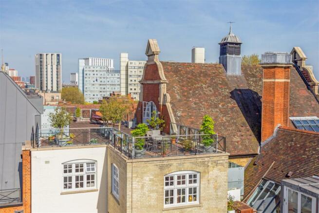 house. Partnership Battersea
