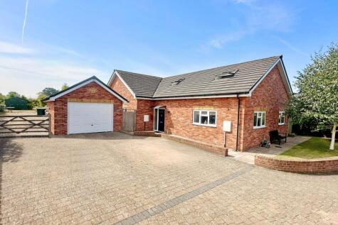 Gardiners Oak, Clehonger, Hereford