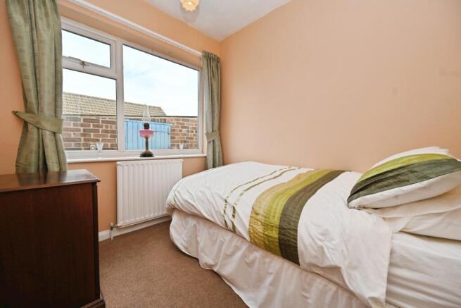 3 bed Semi-Detached Bungalow for sale Image 11