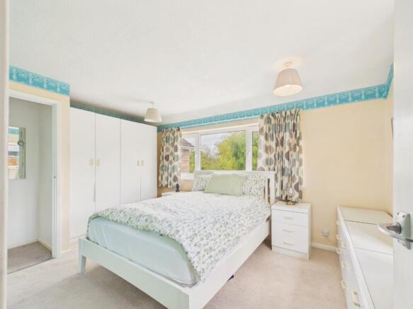 2 bed Semi-Detached for sale Image 8