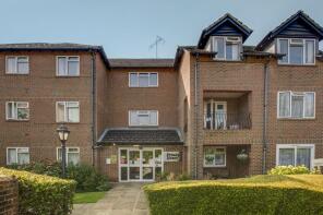 32, Trinity Court, Marlow SL7 3TZ