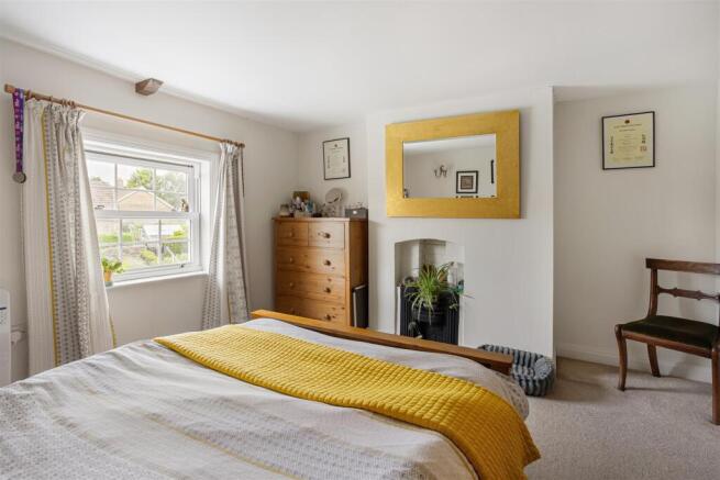 2 bed Terraced for sale Image 10