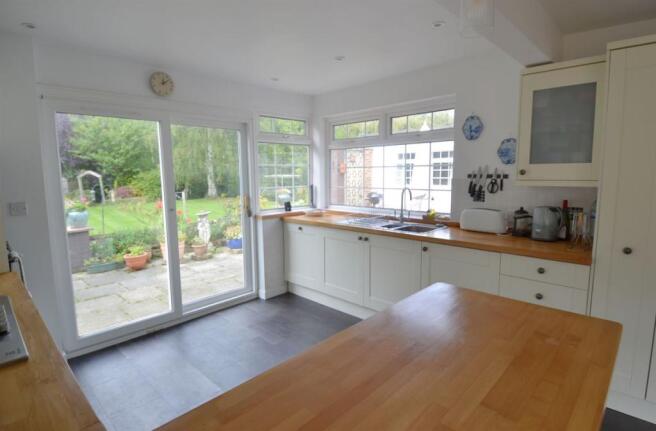 Kitchen/Breakfast Room