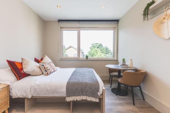 Spacious Ensuite