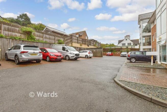 Driveway/Parking
