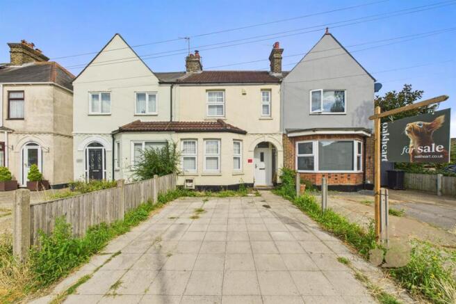 3 Bedroom Terraced in CO5 8RJ