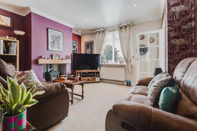 21 Bird Street, Burton Latimer (3 of 29).jpg