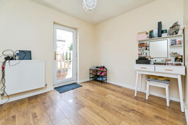 2 bed Bungalow for sale Image 9