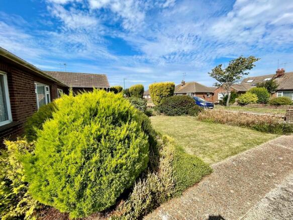 42 Russells Close...