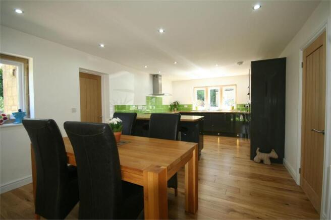 Kitchen/breakfast r
