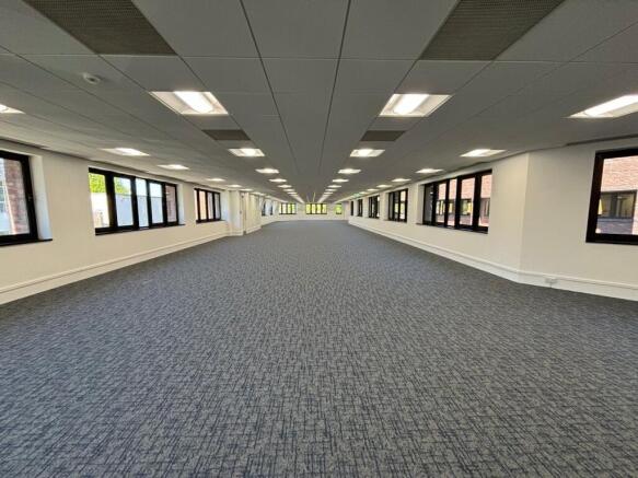Interior 1.jpg