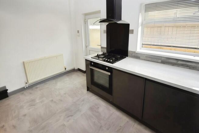 3 bed Terraced for sale Image 5