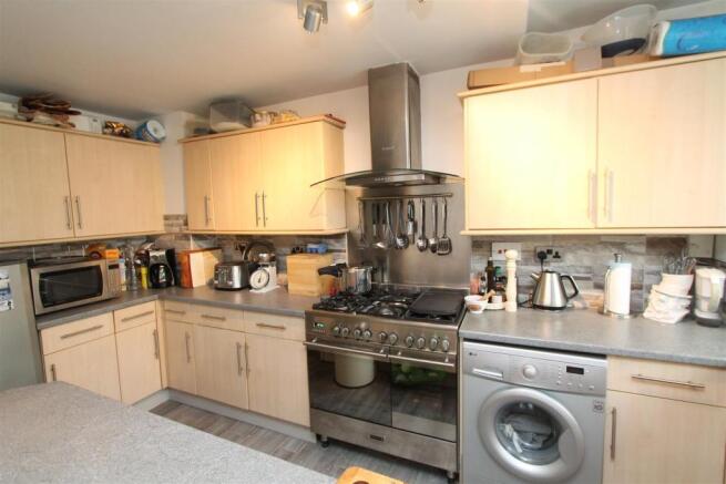 Kitchen.JPG