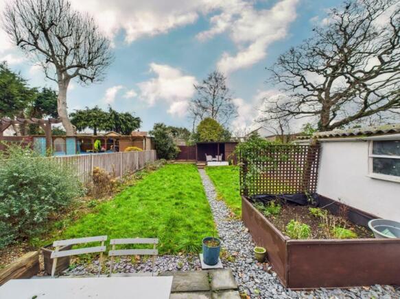 CAM02023G0-PR0194-STILL031 (1)