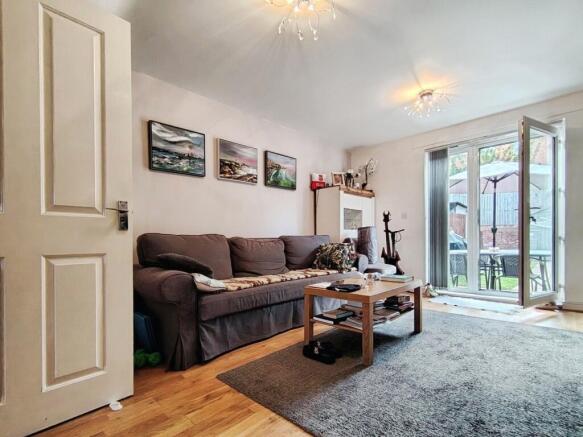 Valentia Road, Reading, Berkshire photo 5