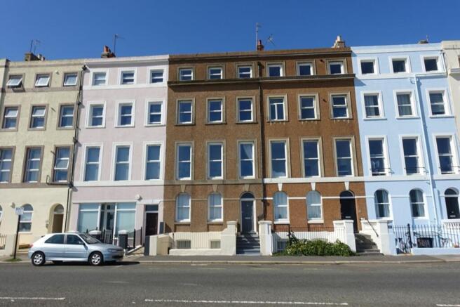 Top Floor Flat