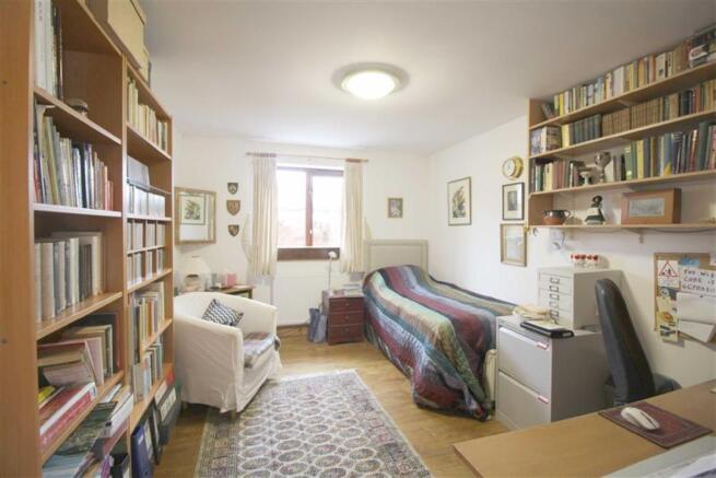 Office/Bedroom 5